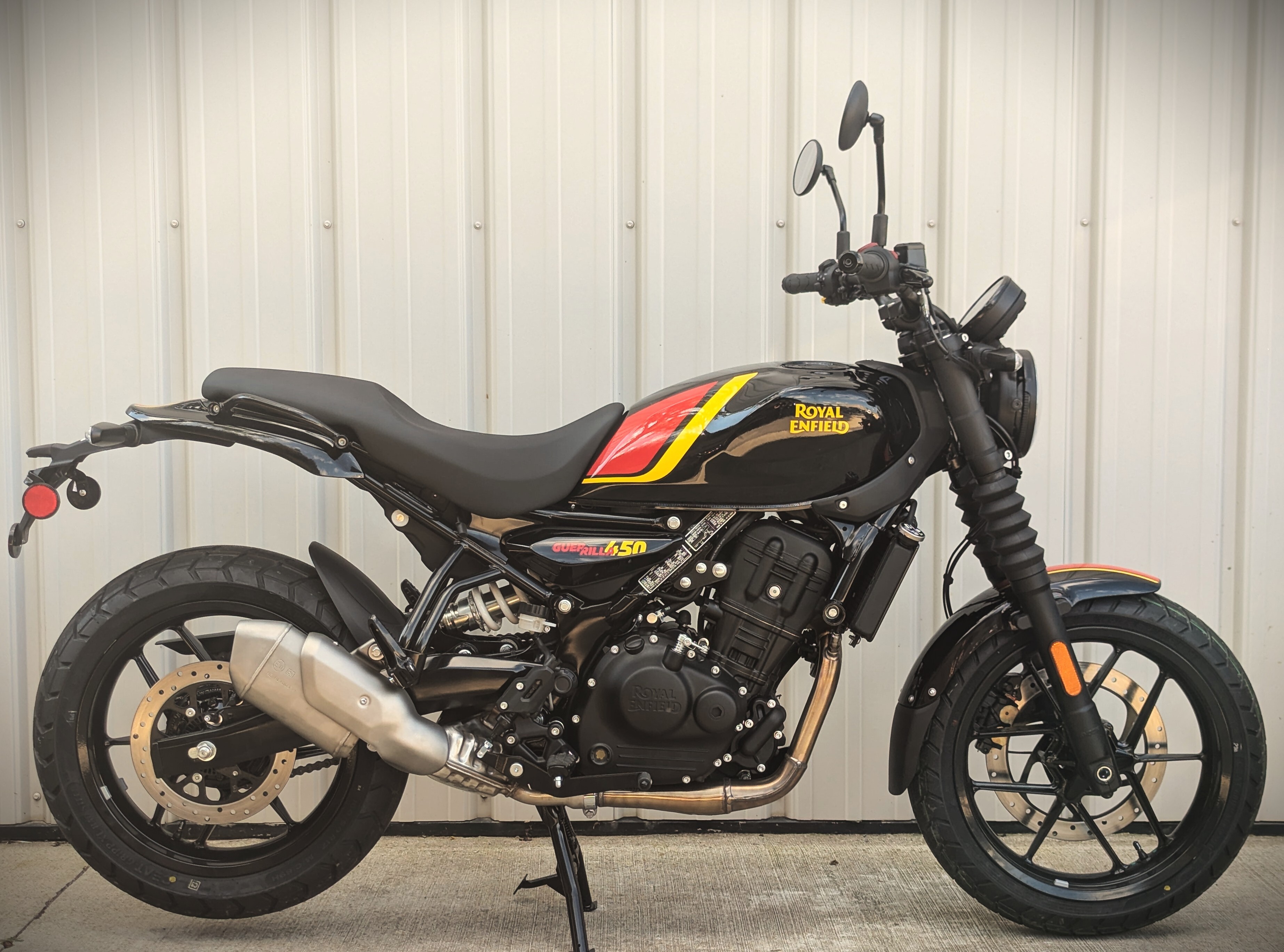 2026 Royal Enfield GUERRILLA 450 450 in Marne, IA