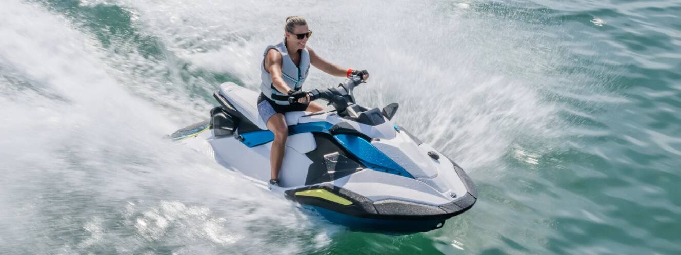 A photo of this 2027 Yamaha JetBlaster LTD