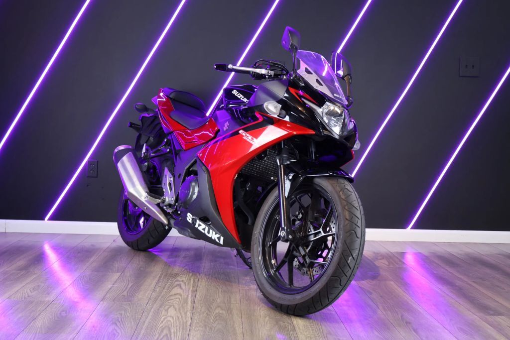 2025 Suzuki GSX 250 R 250R in Hallandale, FL