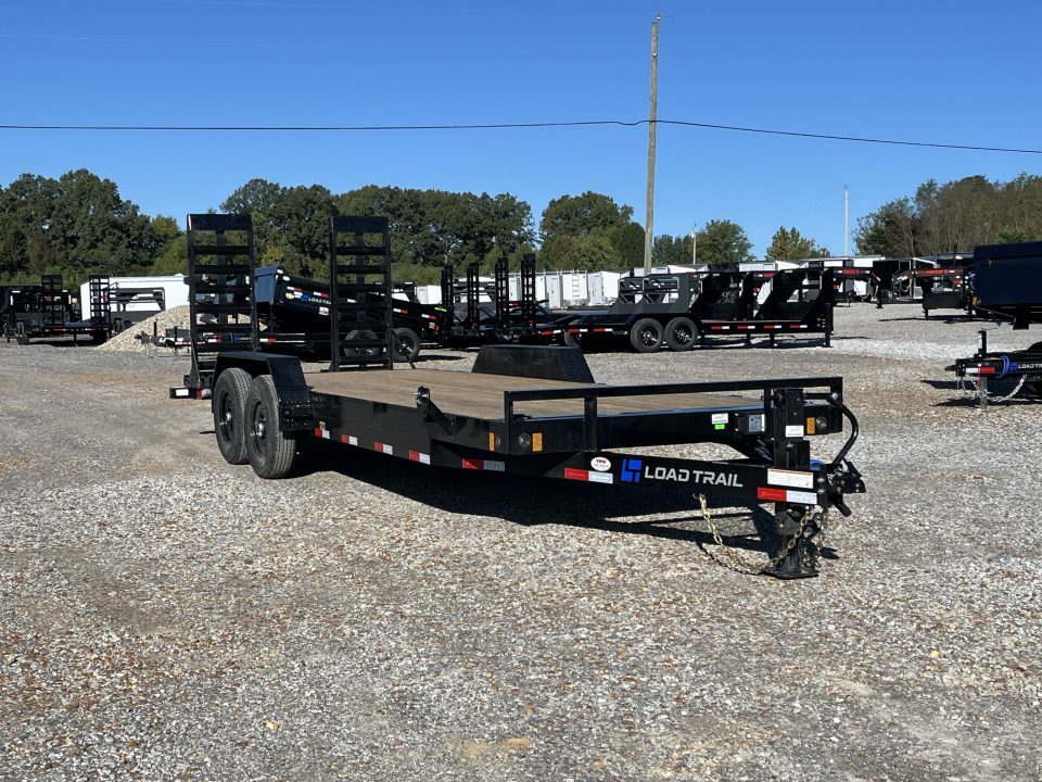 2027 Load Trail CH8322072 in Dexter, KY
