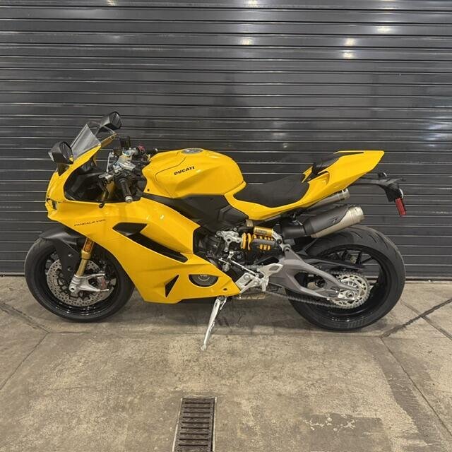 2026 Ducati PANIGALE V2S V2 in Wilmington, NC