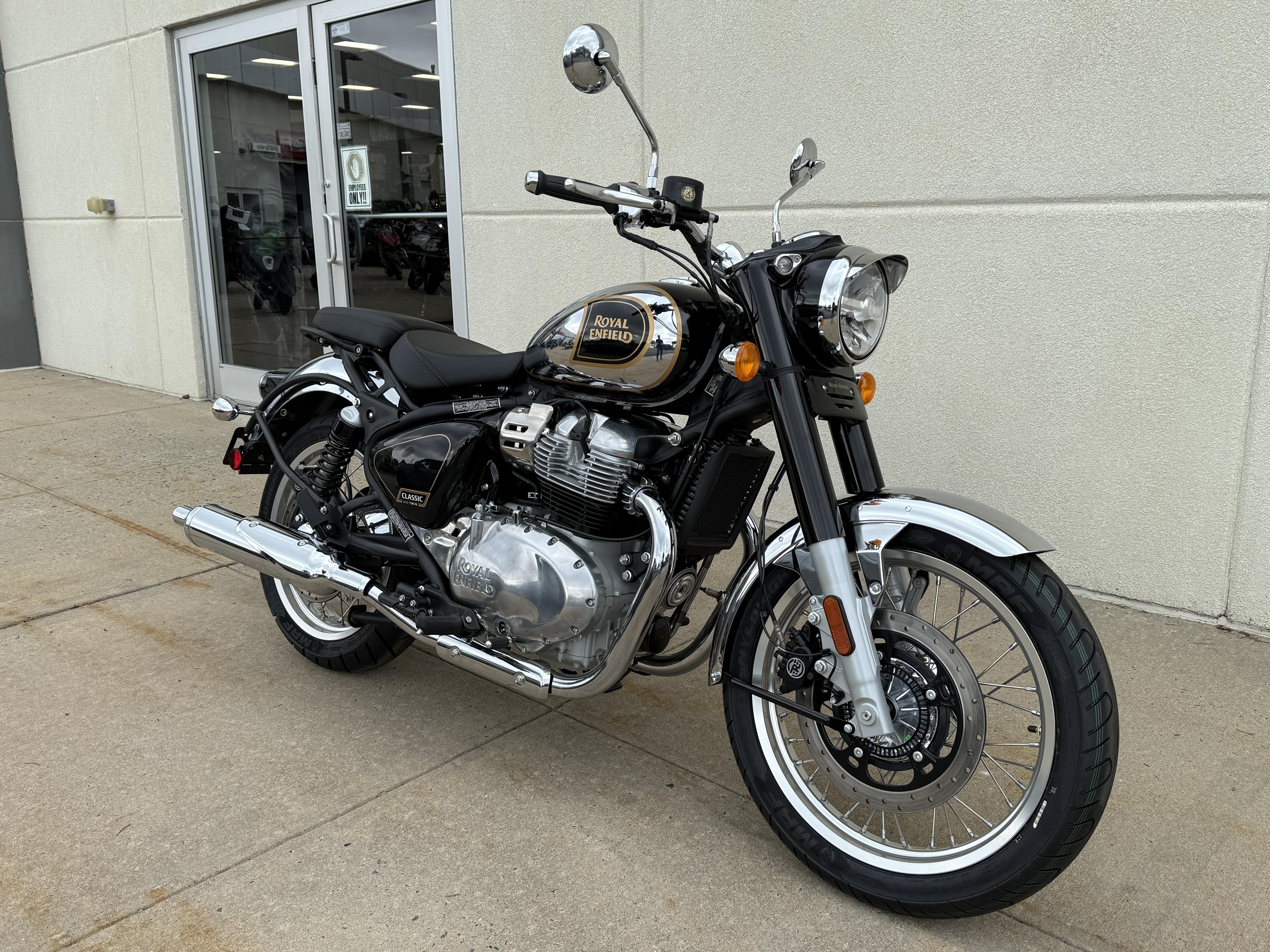 2026 Royal Enfield CLASSIC 650 650 in Metuchen, NJ