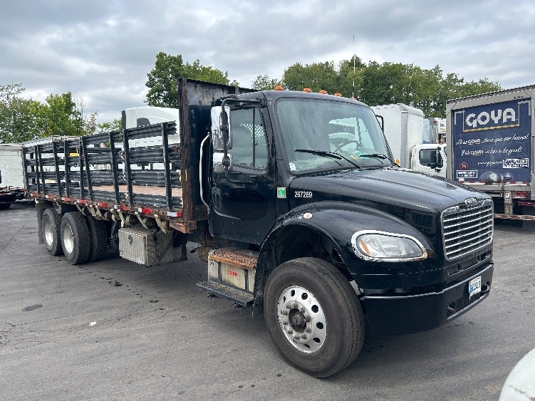 2019 FREIGHTLINER BUSINESS CLASS M2 106 in Elmira, NY