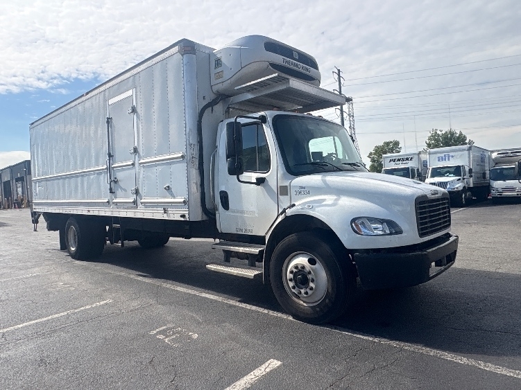 2022 FREIGHTLINER BUSINESS CLASS M2 106 in North Bergen, NJ