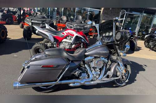 2014 Harley-Davidson Street Glide Special in sublimity OR