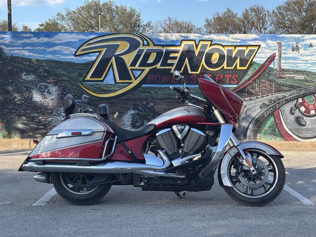 2012 Victory Motorcycles Cross Country in Austin, TX