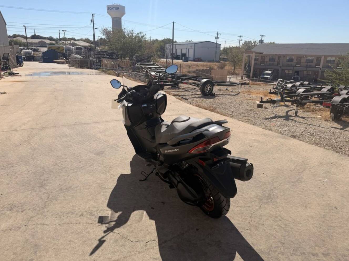 A photo of this 2027 Suzuki Burgman 400