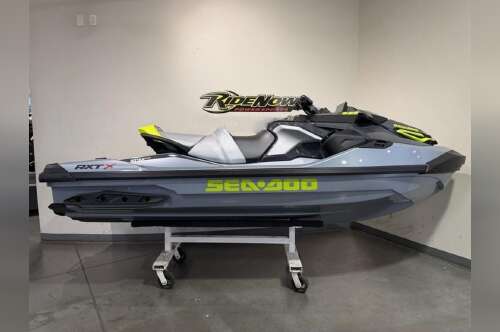 2026 Sea-Doo RXT-X 325 Ice Metal Manta Green in las vegas NV