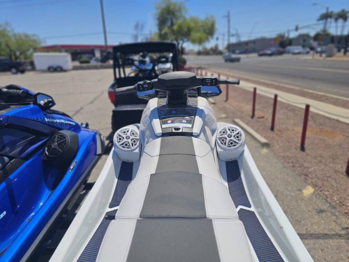 A photo of this 2026 Yamaha VX Deluxe With Audio