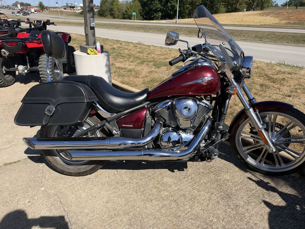 2011 Kawasaki VN900CBFA Custom motorcycle