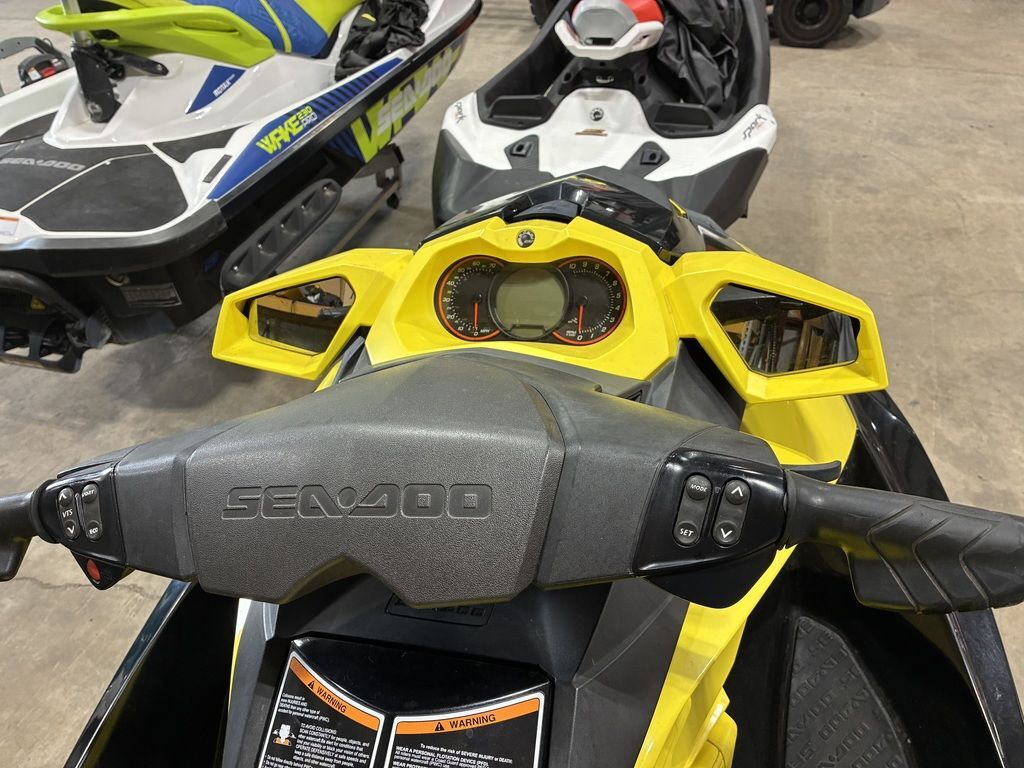 2016 Sea-Doo GTR 215 in johnson creek WI