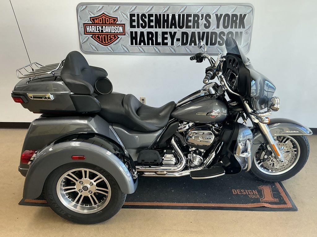 2022 Harley-Davidson® FLHTCUTG - Tri Glide® Ultra ULTRA CLASSIC in York, PA