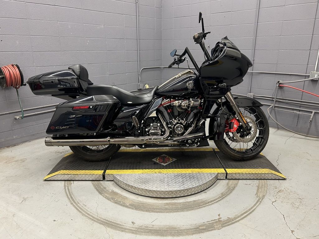 2022 Harley-Davidson® FLTRXSE - CVO Road Glide® CVO CUSTOM in great falls MT
