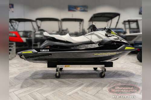 2026 Yamaha Waverunners VX Cruiser® HO in fort lauderdale FL