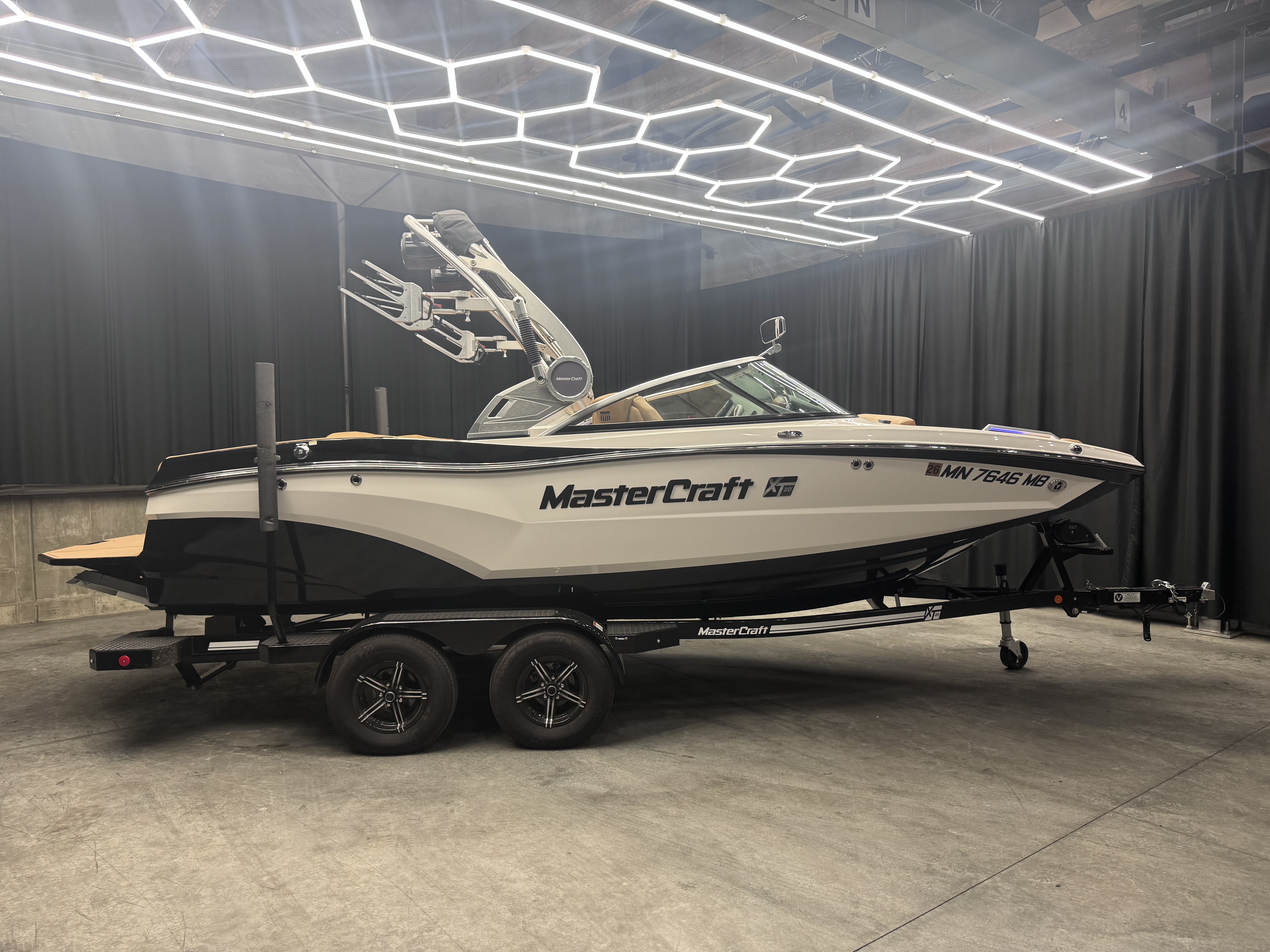 2021 Mastercraft XT20 NAN in crystal MN