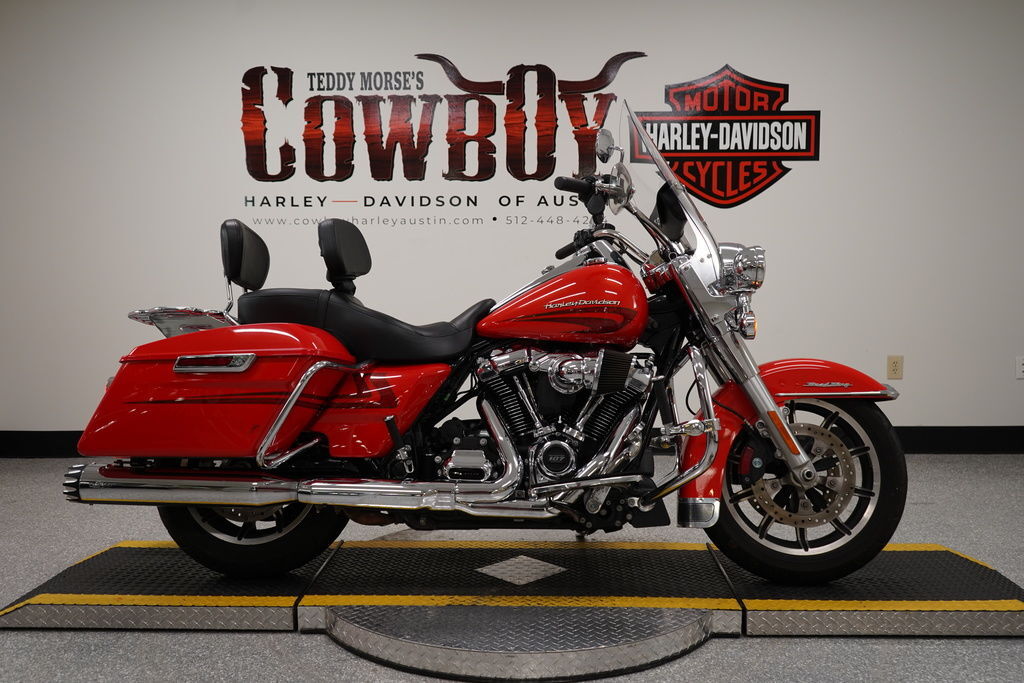 2017 Harley-Davidson® FLHR - Road King® in Austin, TX