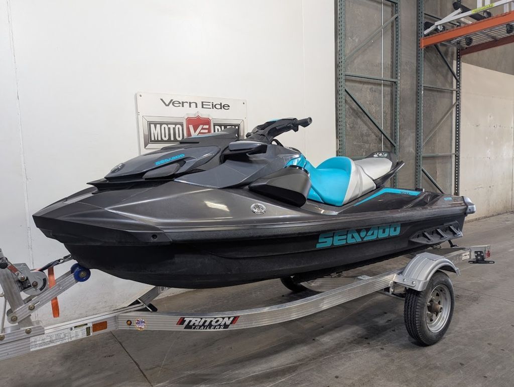 View more photos of this listing