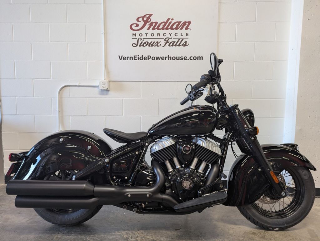 2026 Indian Motorcycle® Chief® Vintage Black Metallic VINTAGE in Sioux Falls, SD