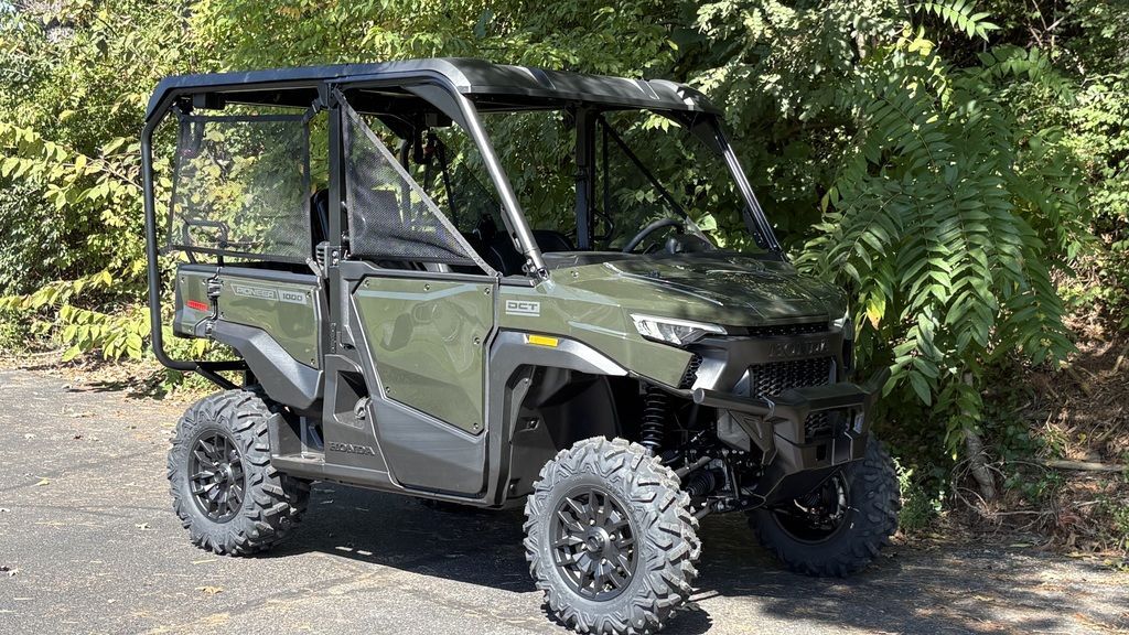 2026 Honda® Pioneer 1000-5 Deluxe in waynesboro VA