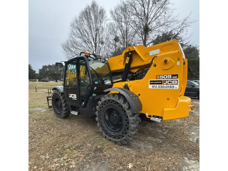 2023 JCB 509-42
