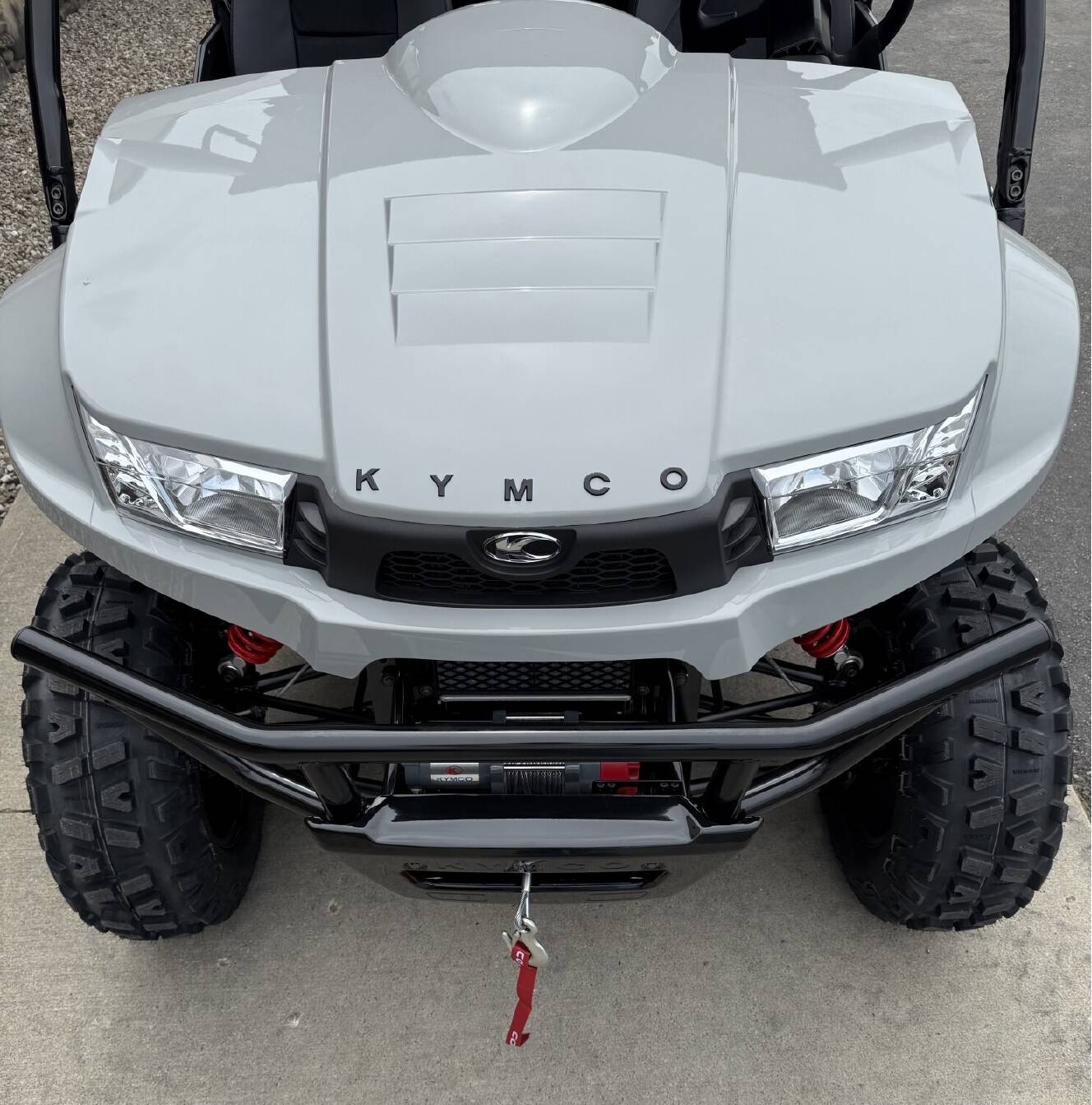 A photo of this 2025 Kymco UXV 700I LE EPS