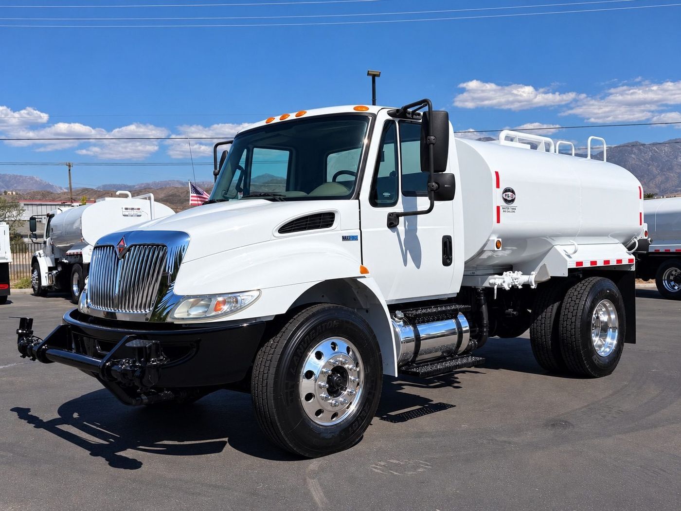 2013 International 4300 in Yucaipa, CA
