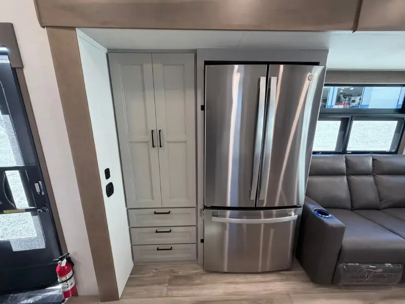 2027 KZ RV Durango D304MKT