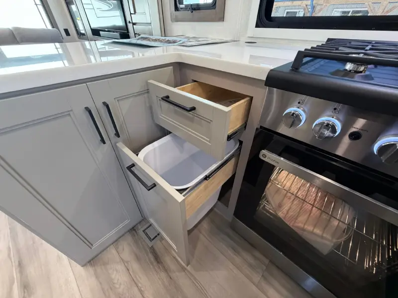 2027 KZ RV Durango D304MKT