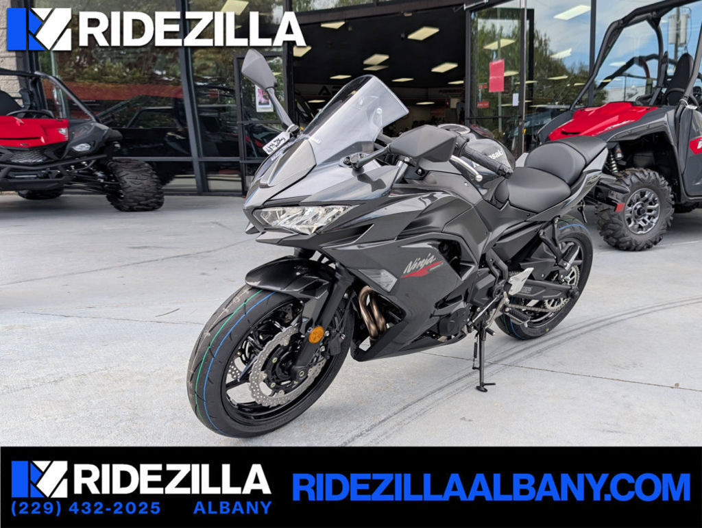 2026 Kawasaki Ninja® 650 BASE in Albany, GA