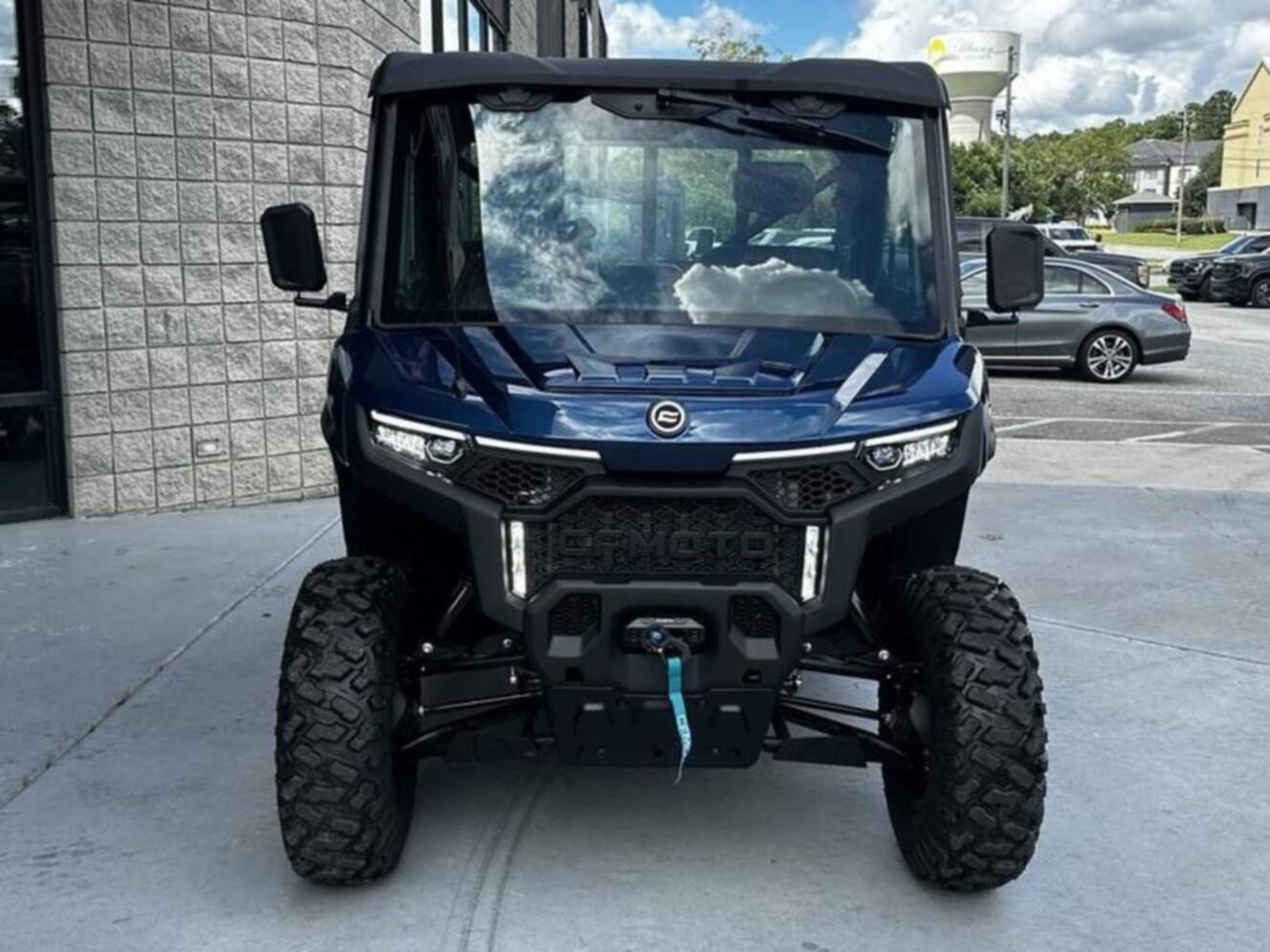 A photo of this 2027 CFMOTO UFORCE U10 Pro Highland EPS
