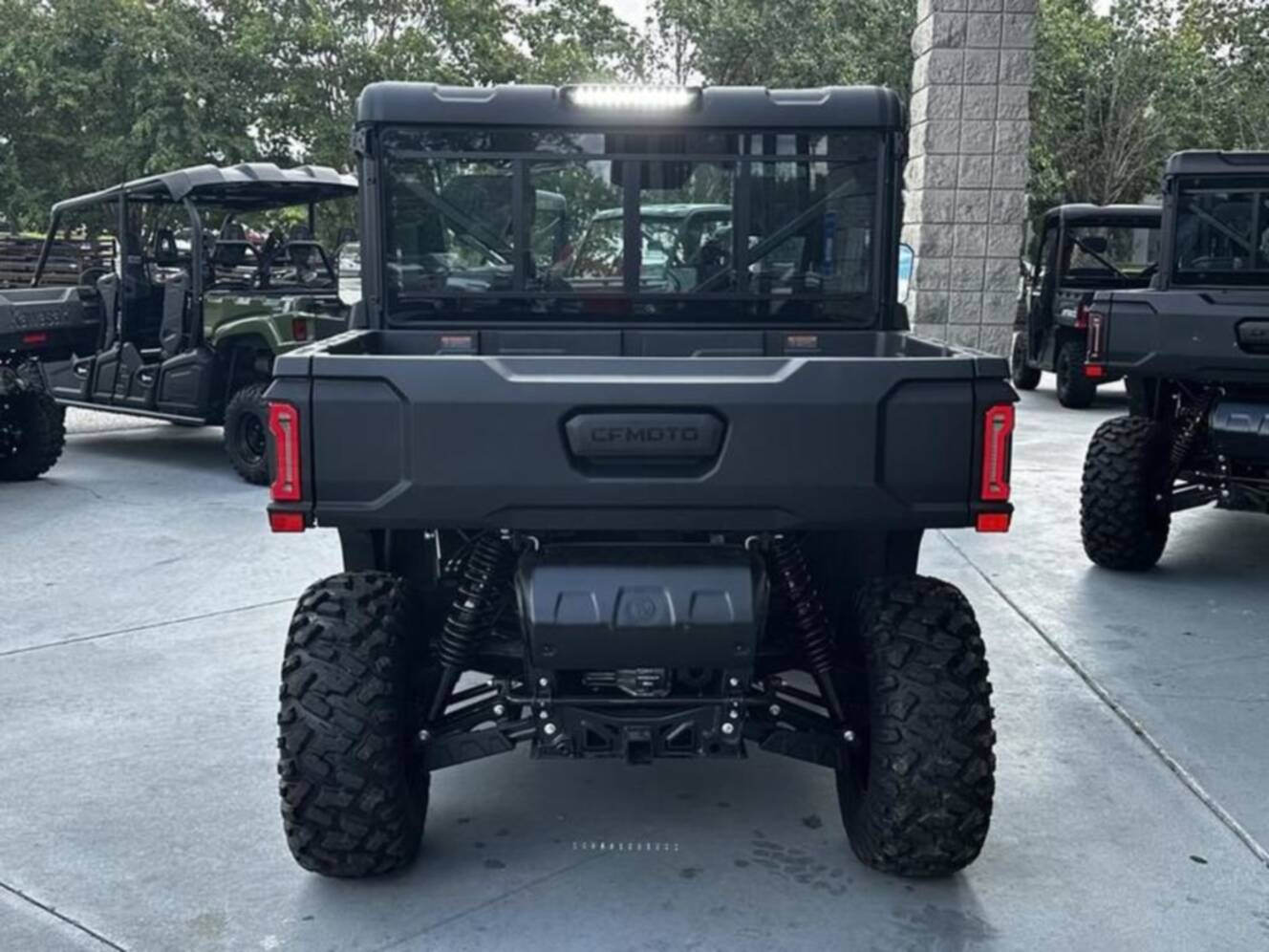 A photo of this 2027 CFMOTO UFORCE U10 Pro Highland EPS