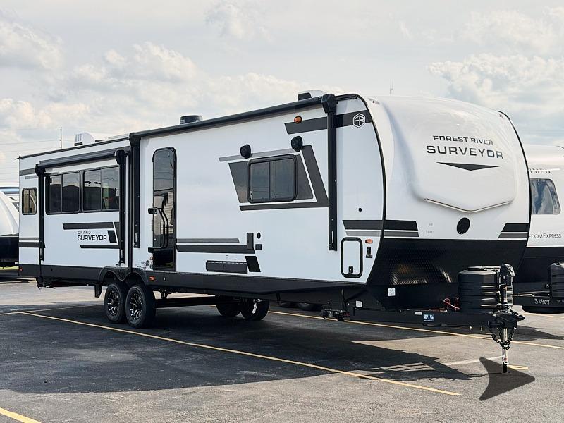 2027 Forest River Rv Grand Surveyor 305RLBS in anderson IN