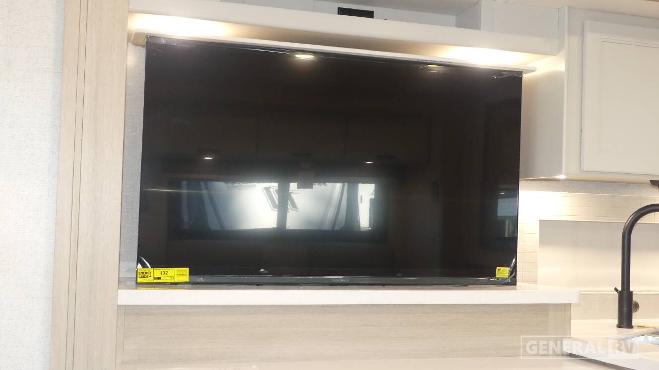 A photo of this 2027 Thor Motor Coach Palazzo 37.5