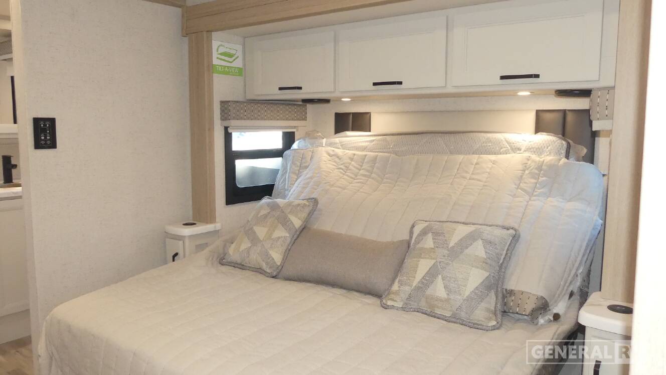 A photo of this 2027 Thor Motor Coach Palazzo 37.5