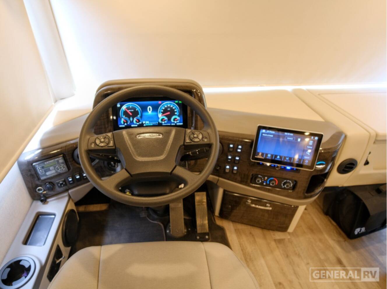 A photo of this 2026 Thor Motor Coach PALAZZO GT 33.6