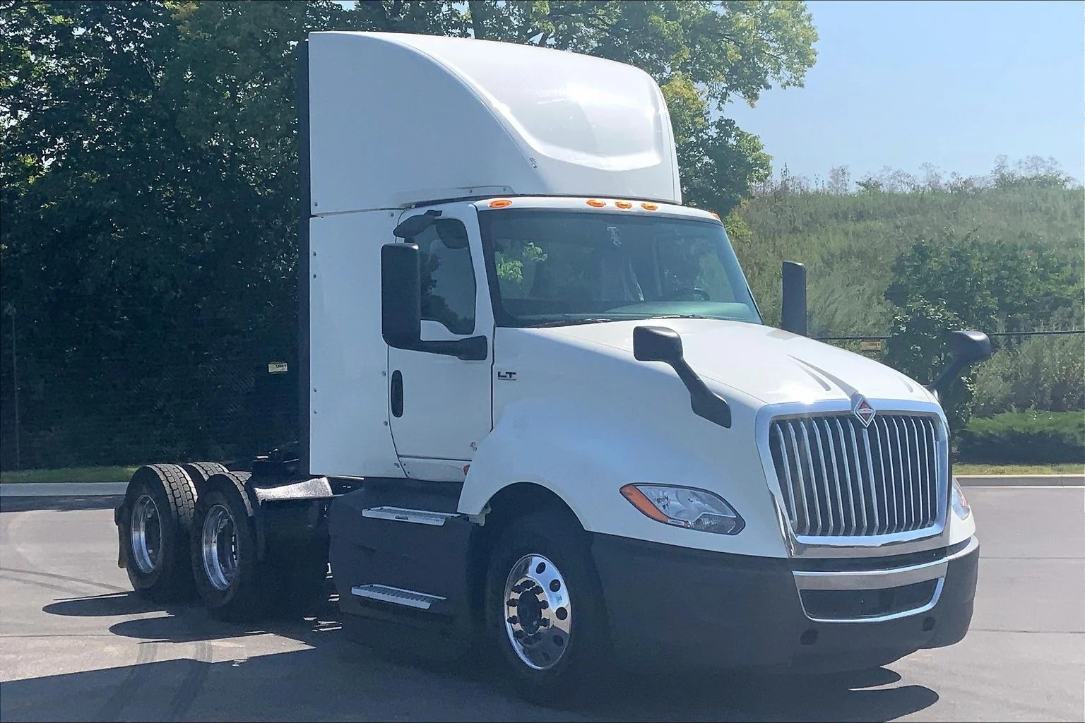2022 INTERNATIONAL LT625 6x4 in Joliet, IL