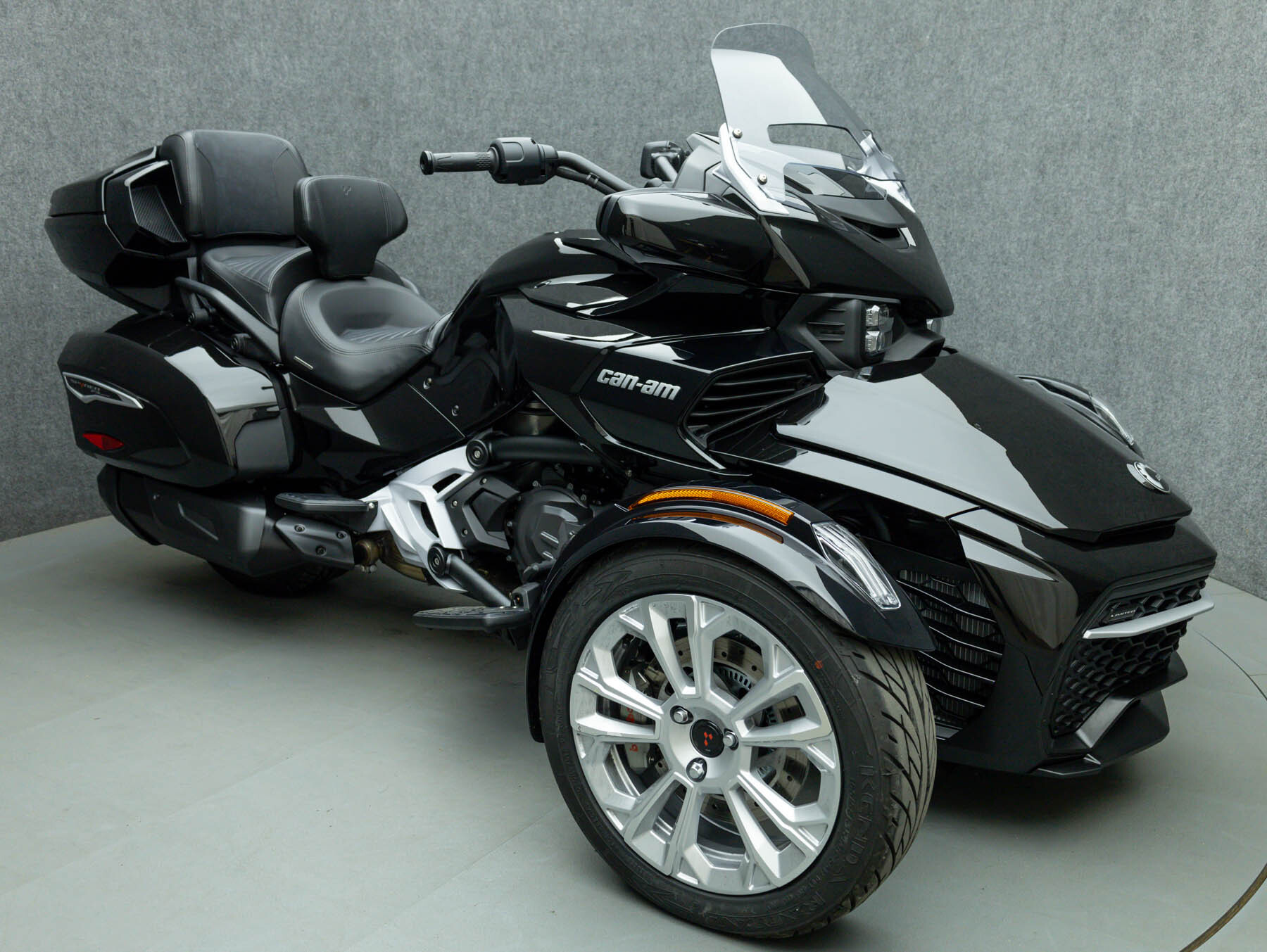 2024 Can-Am SPYDER F3 LIMITED TRIKE W/ABS LIMITED in Pembroke, NH