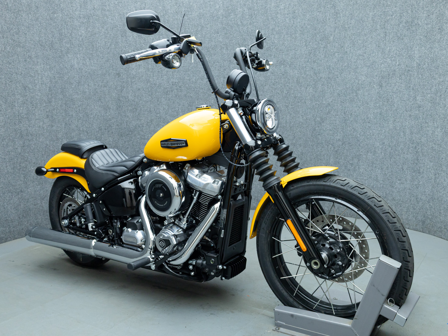 2025 Harley Davidson FXBB STREET BOB W/ABS in Pembroke, NH