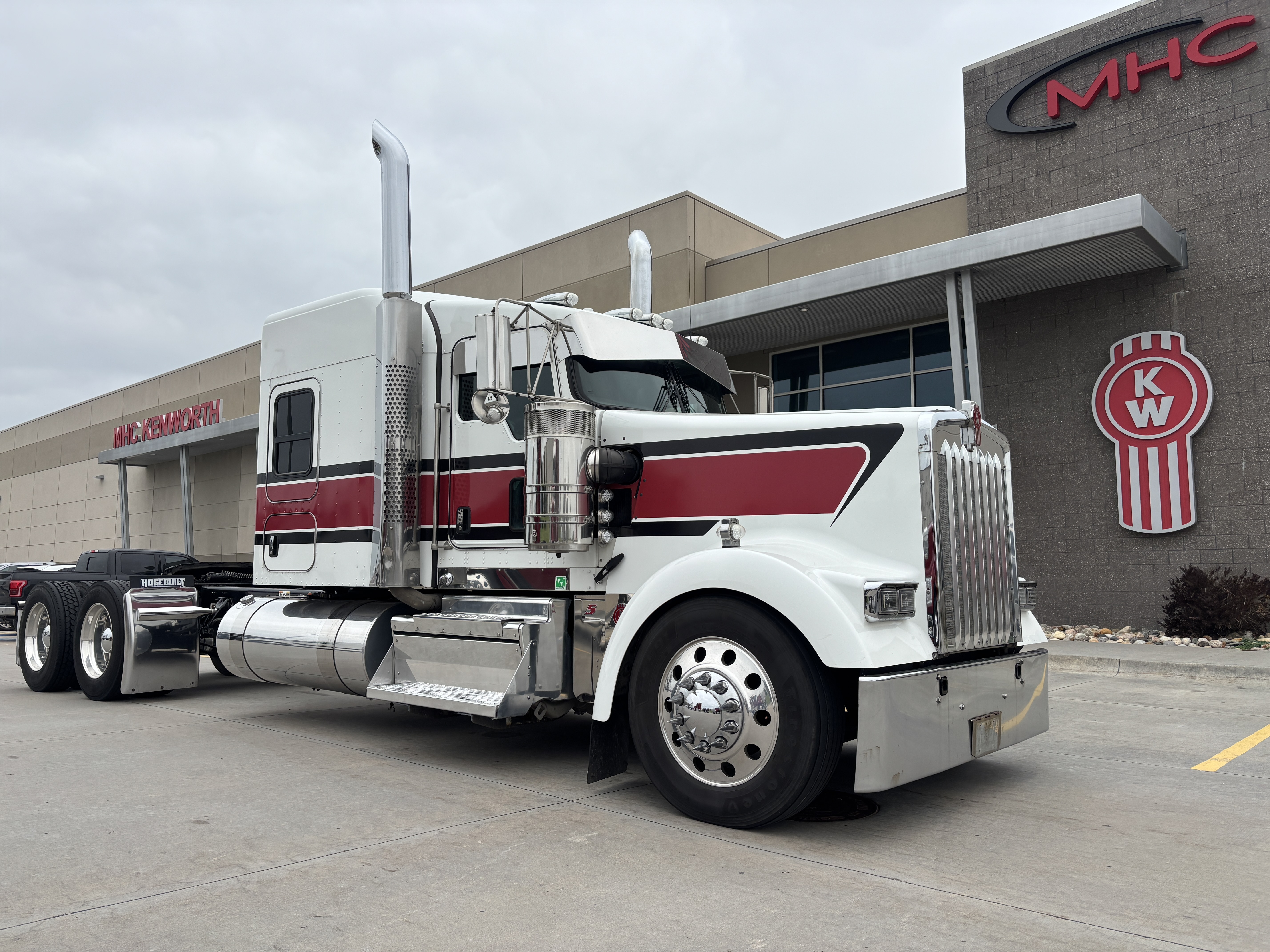 2023 KENWORTH W900L in Omaha, NE