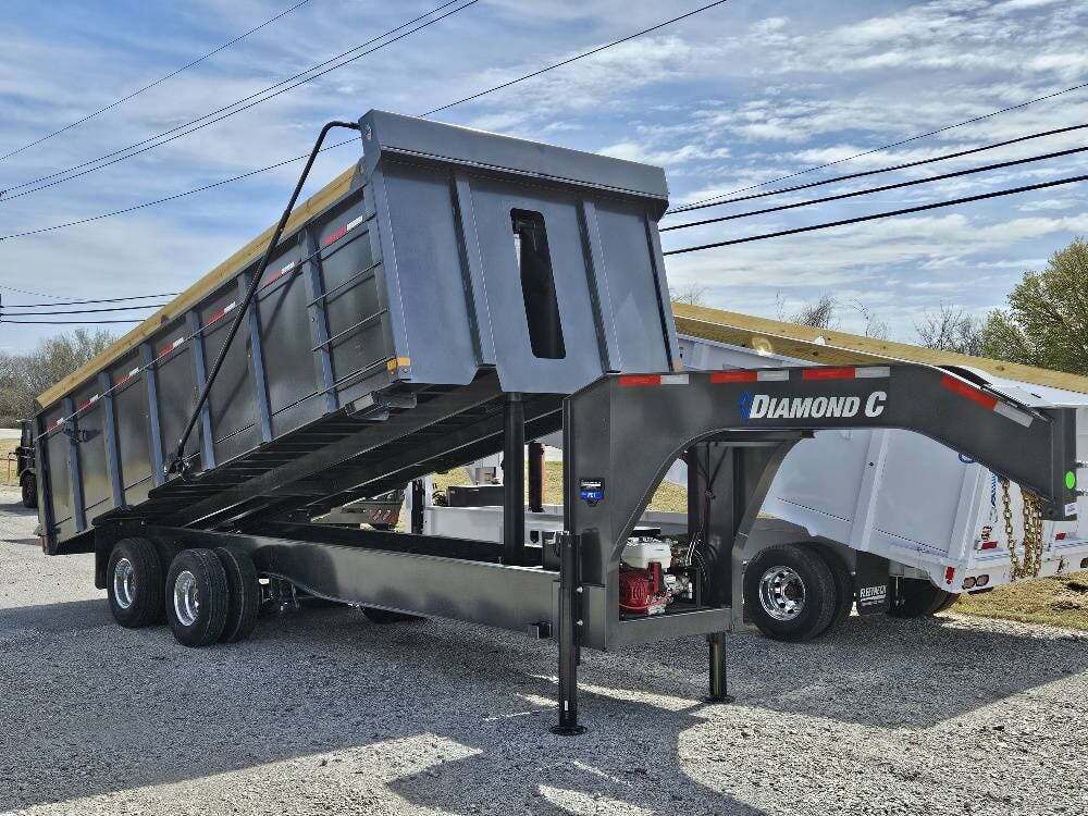 2027 DIAMOND C WDT 20x96 in Broken Arrow, OK