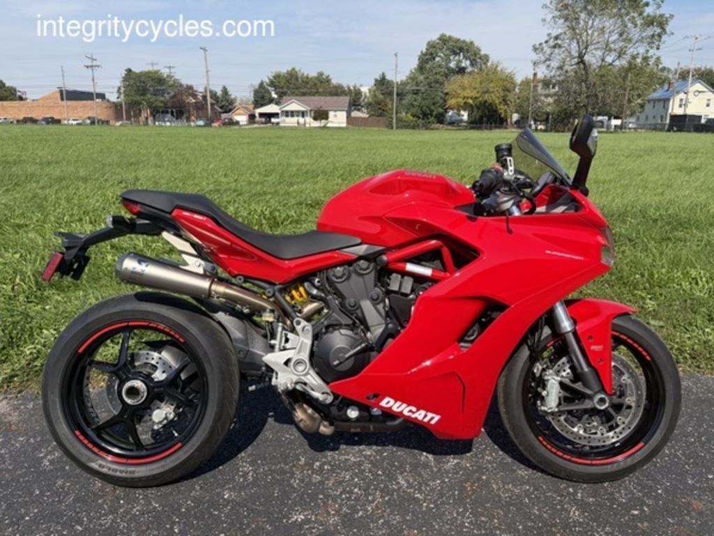 2017 Ducati SuperSport S Red S in Lewis Center, OH