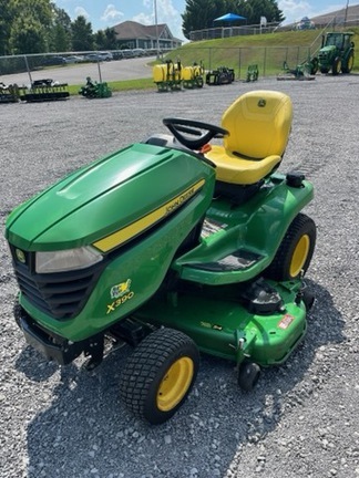 2024 John Deere X390 in Maryville, TN
