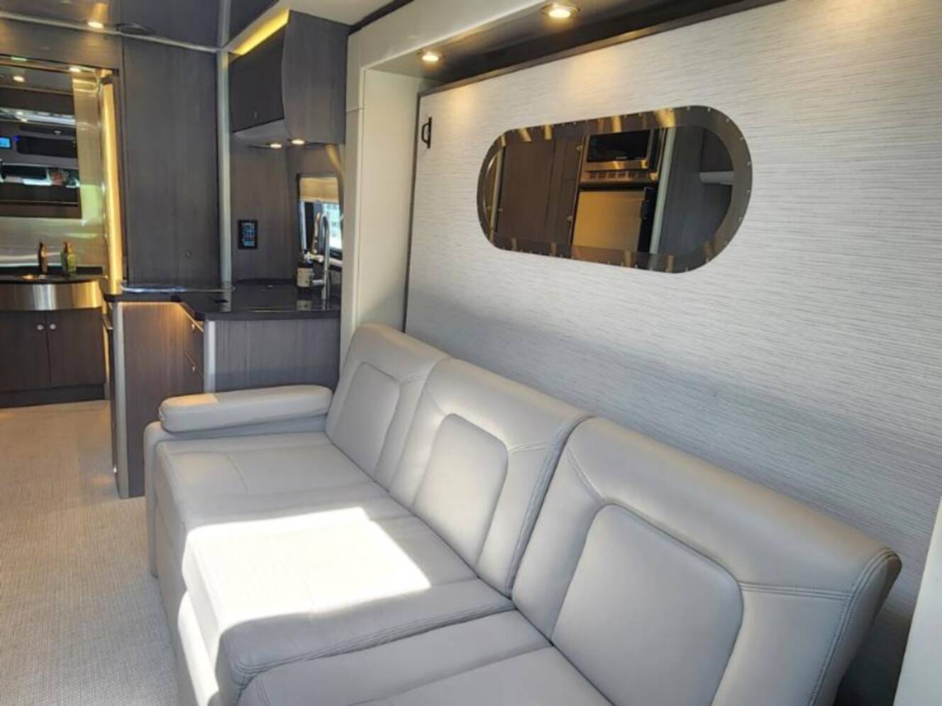 A photo of this 2021 Airstream Atlas MURPHY SUITE