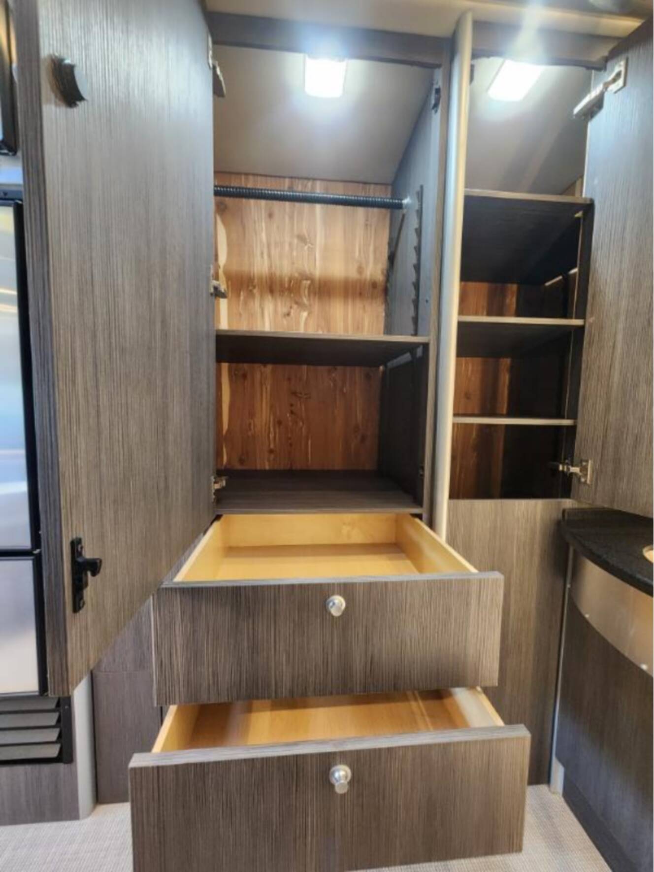 A photo of this 2021 Airstream Atlas MURPHY SUITE