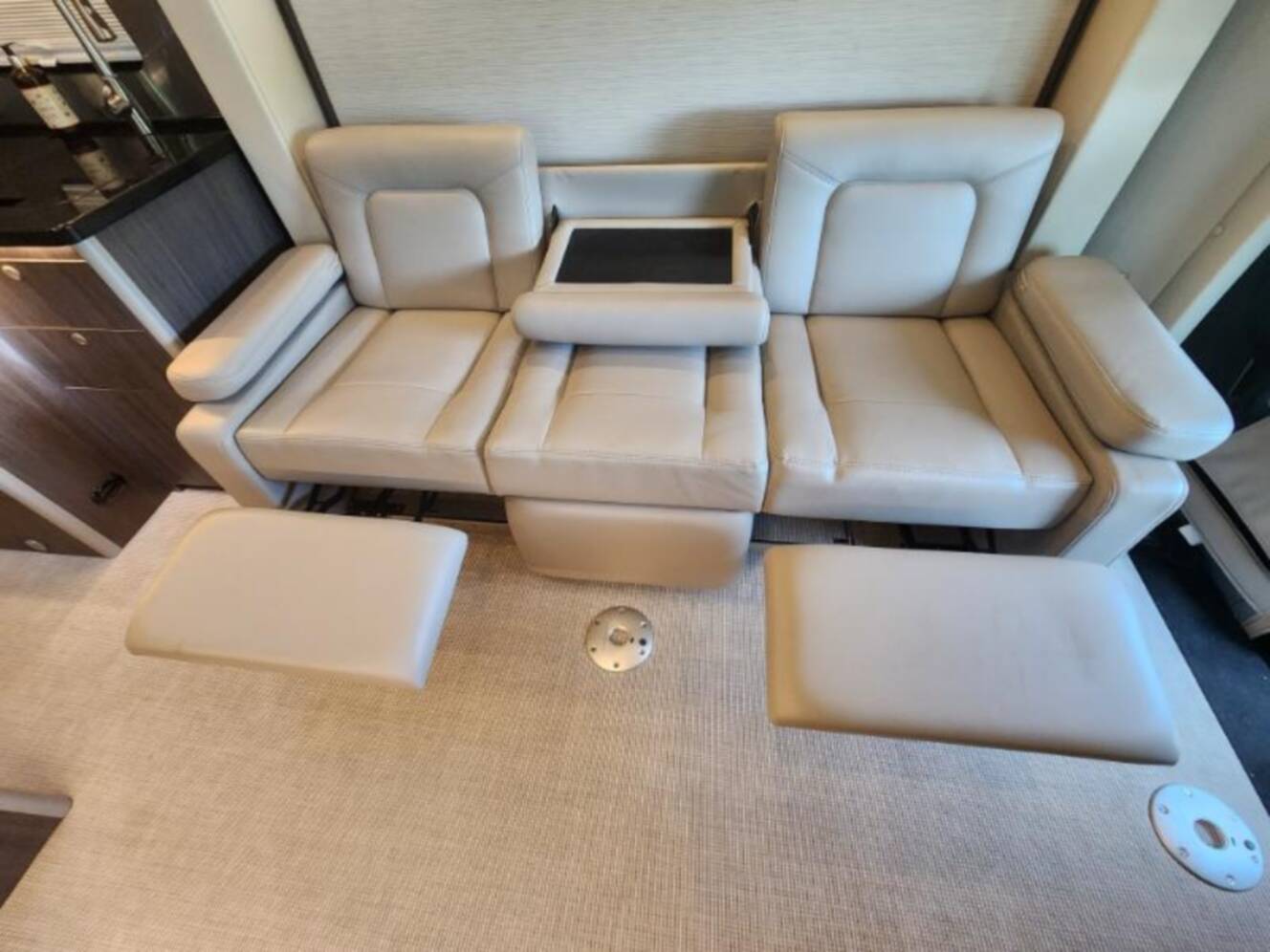 A photo of this 2021 Airstream Atlas MURPHY SUITE