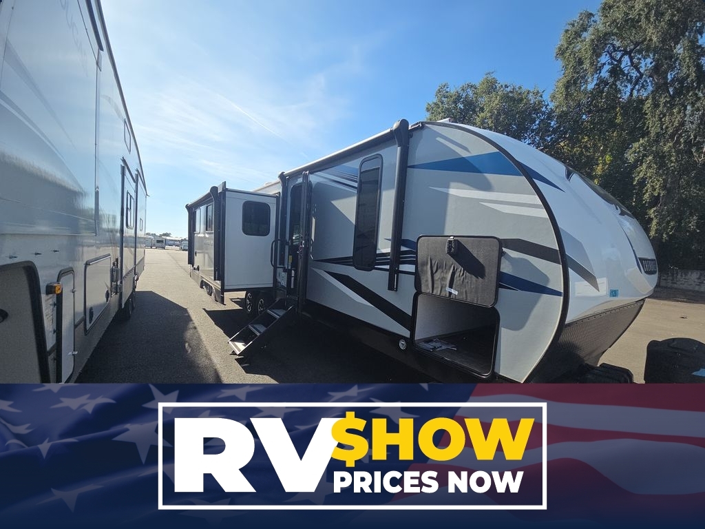 2022 Forest River Cherokee Alpha Wolf 26RL-L in anderson CA