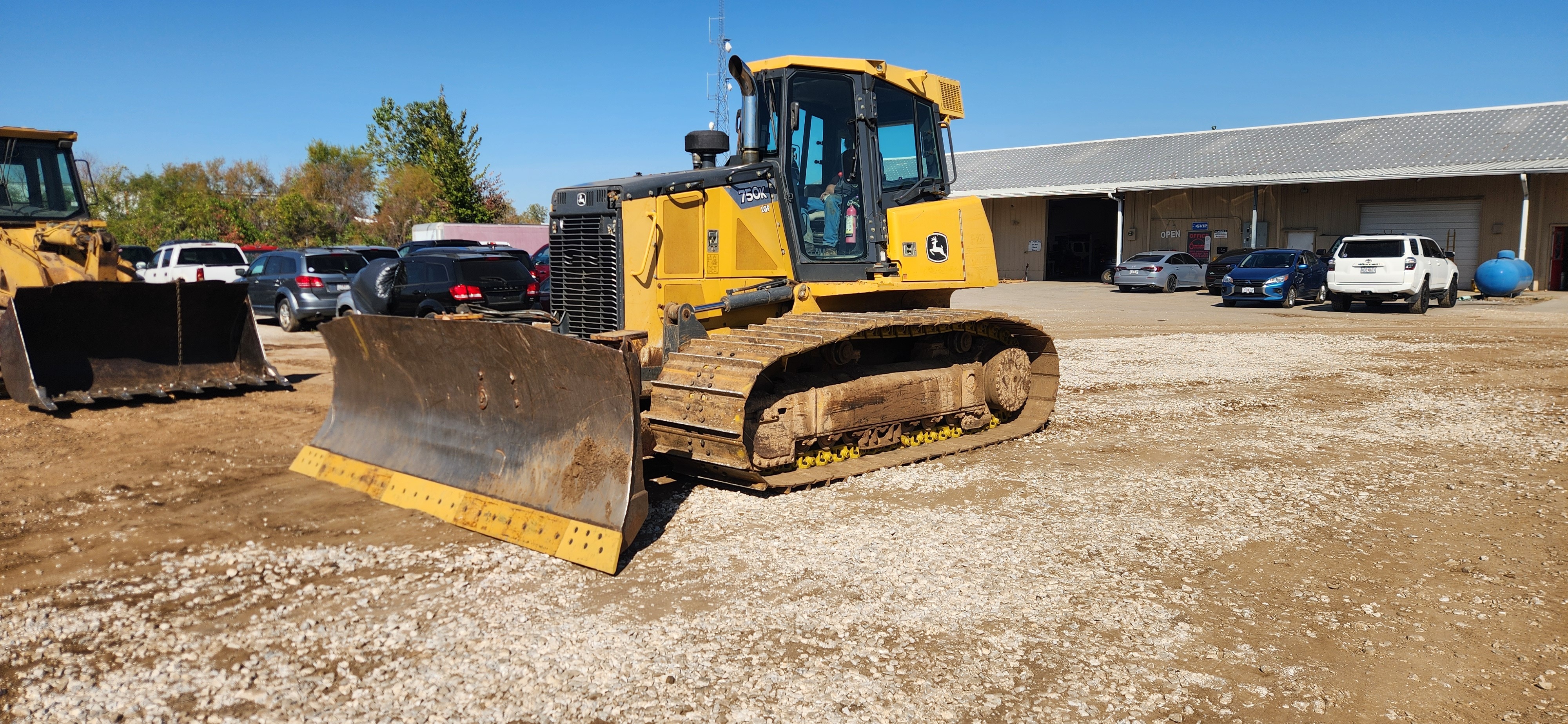 2013 JOHN DEERE 750K LGP in Saint Charles, MO