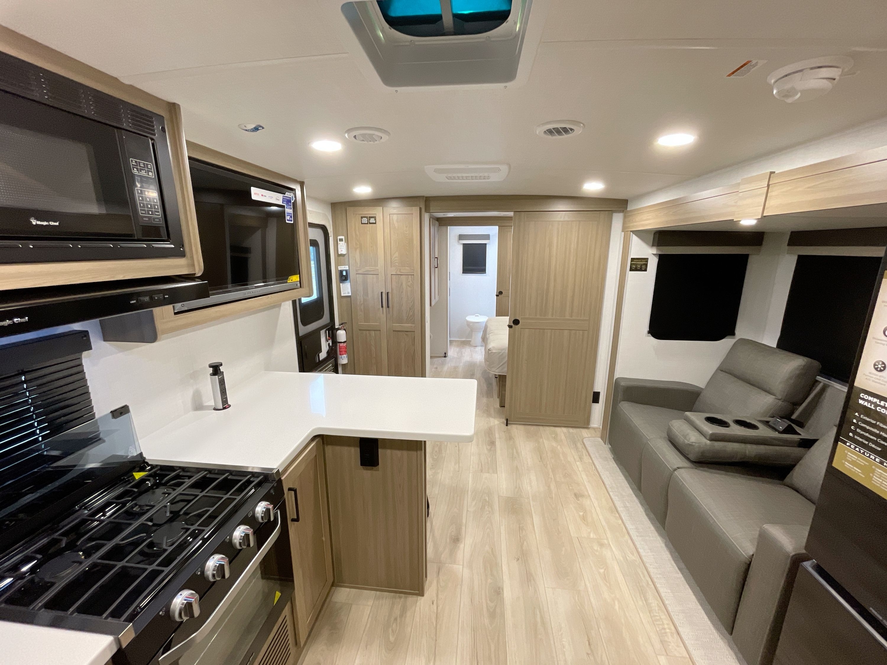 2027 Forest River ROCKWOOD MINI LITE 2523MBR in richmond IN