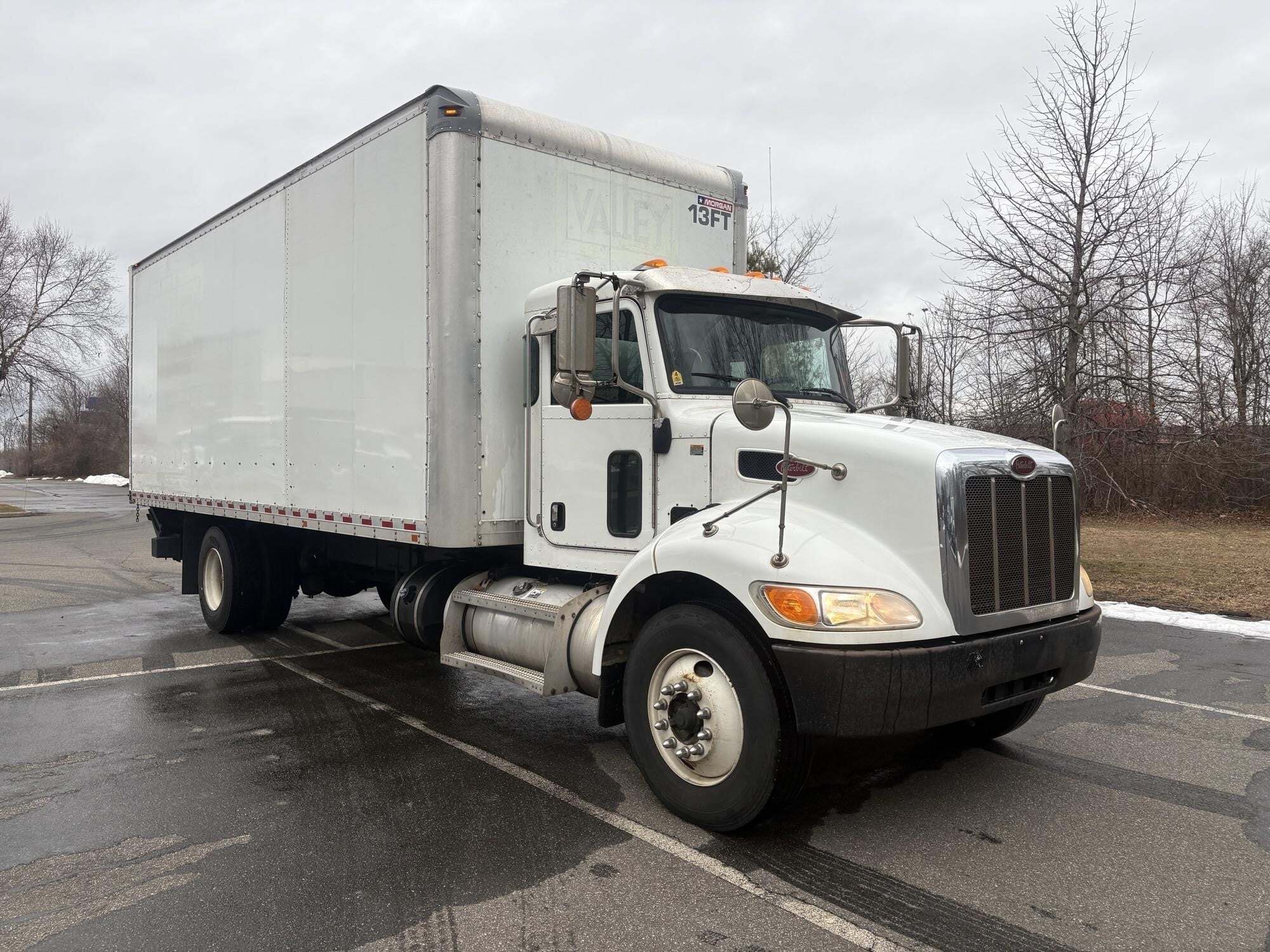 2017 PETERBILT 337 in Milford, CT