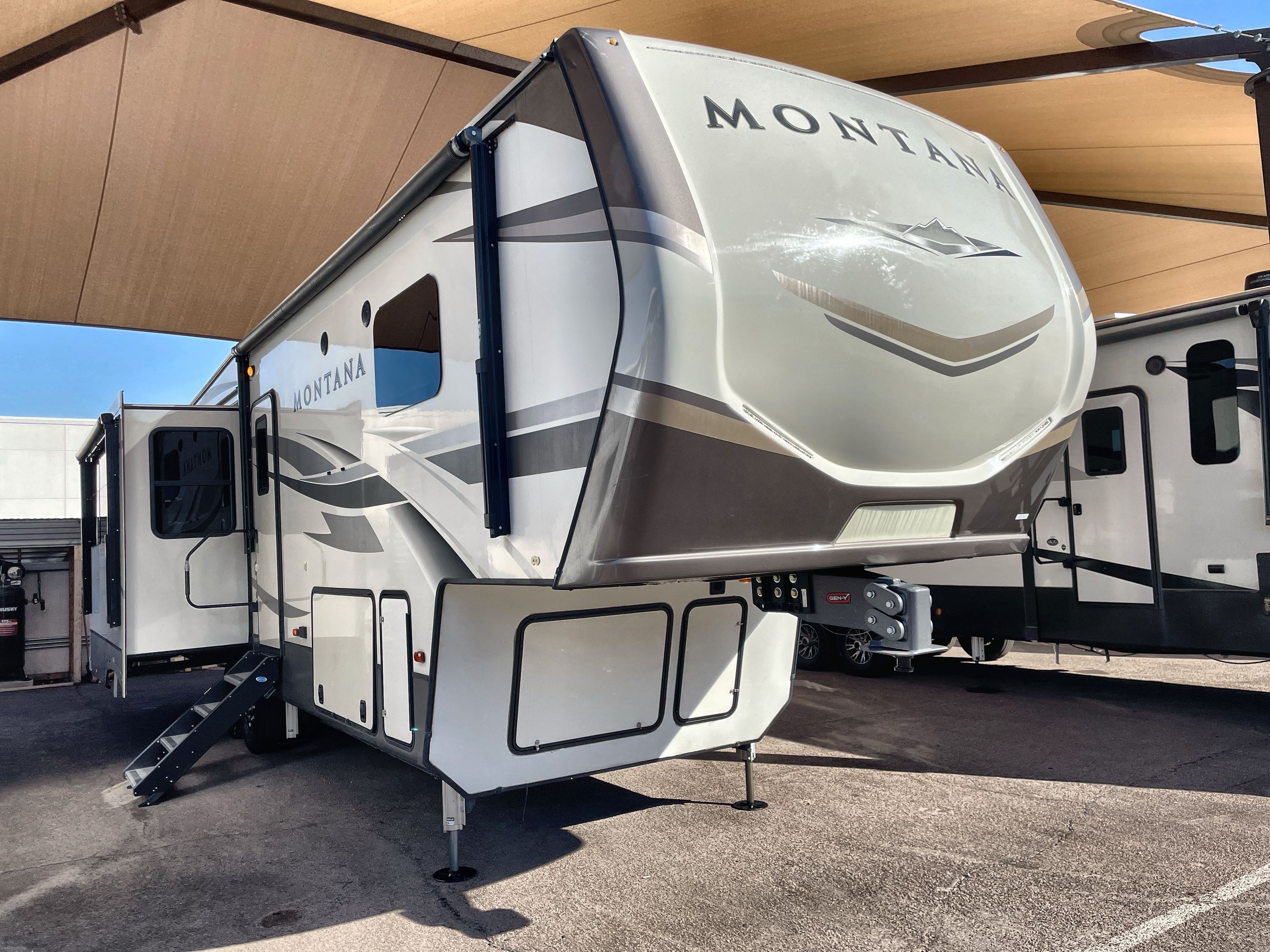 2020 Keystone MONTANA 3121RL in avondale AZ